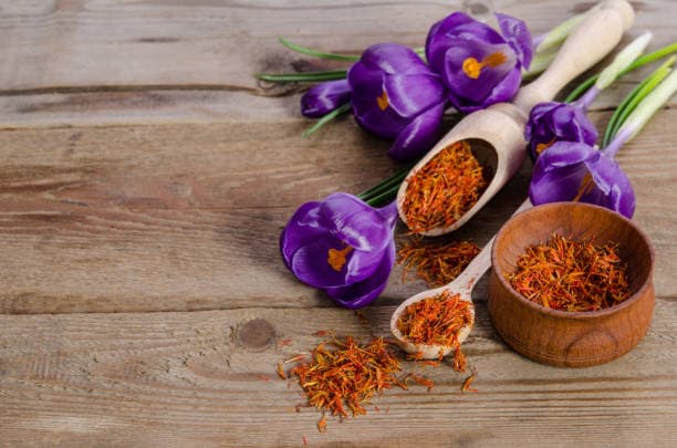 تصویر 4 از خرید عصاره زعفران قائنات ممتاز + فروش صادراتی